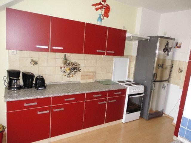 Sehr-Schoene-4-Raum-Maisonette-Fewo-Mit-110Qm-Balkon-Zentral-Preiswert-T7 Δρέσδη Εξωτερικό φωτογραφία